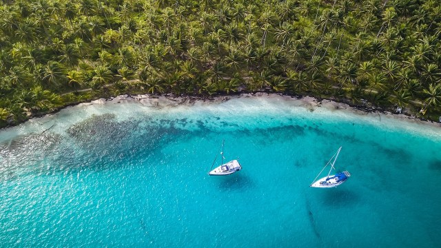 The Ultimate Guide to Island Hopping Adventures: A Must-Try Travel Experience